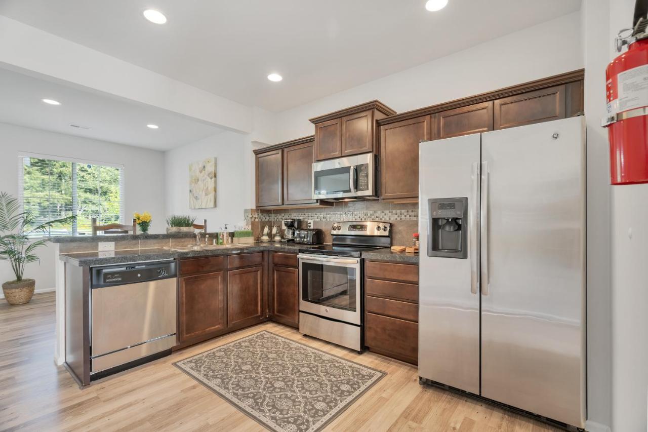 Terra House Tacoma - Ev Power Station, Crib, Stroller, High Chair Εξωτερικό φωτογραφία