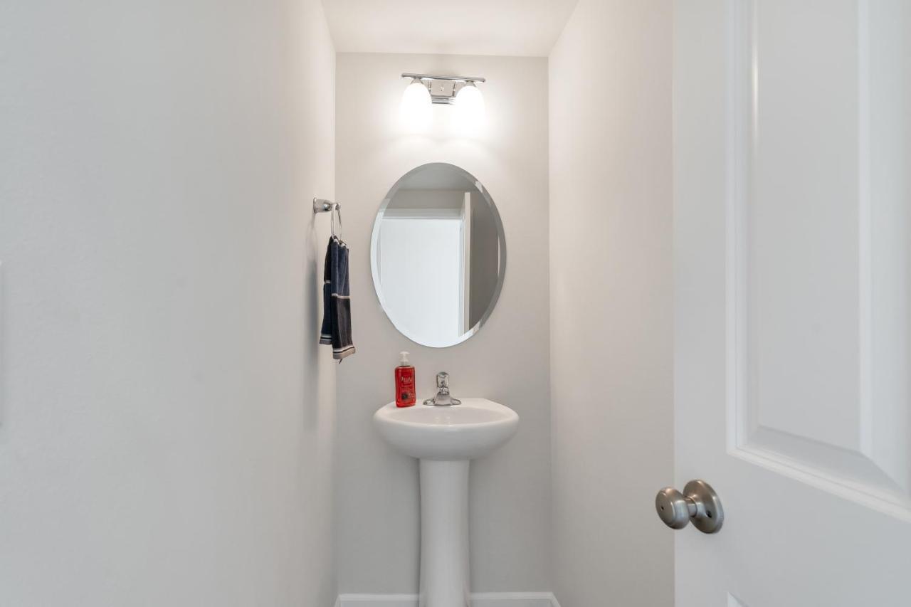 Terra House Tacoma - Ev Power Station, Crib, Stroller, High Chair Εξωτερικό φωτογραφία